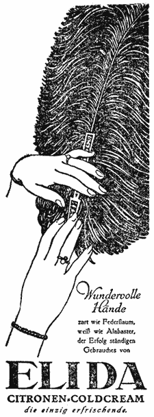 Gepflegte und mit Schmuck verzierte Frauenhände streichen über Pfauenfeder. Werbung für "Elida Citronen-Coldcream".